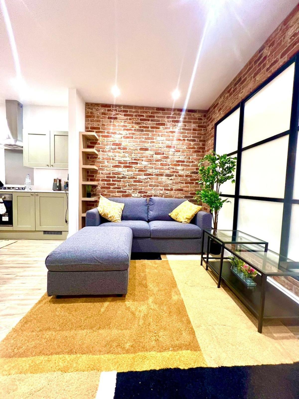 Brand New Apt - Beach Breeze Spacious 1-Bedroom Apartment With Parking - Sleeps 4 Ppl- Internet Bournemouth Exteriér fotografie